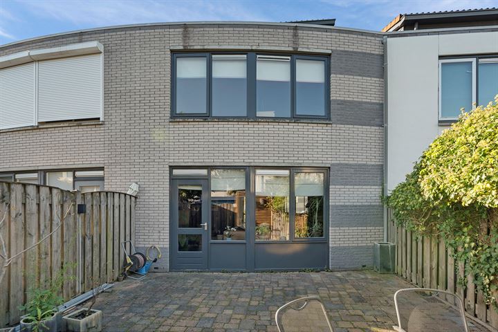 View photo 5 of Wim Sonneveldstraat 39