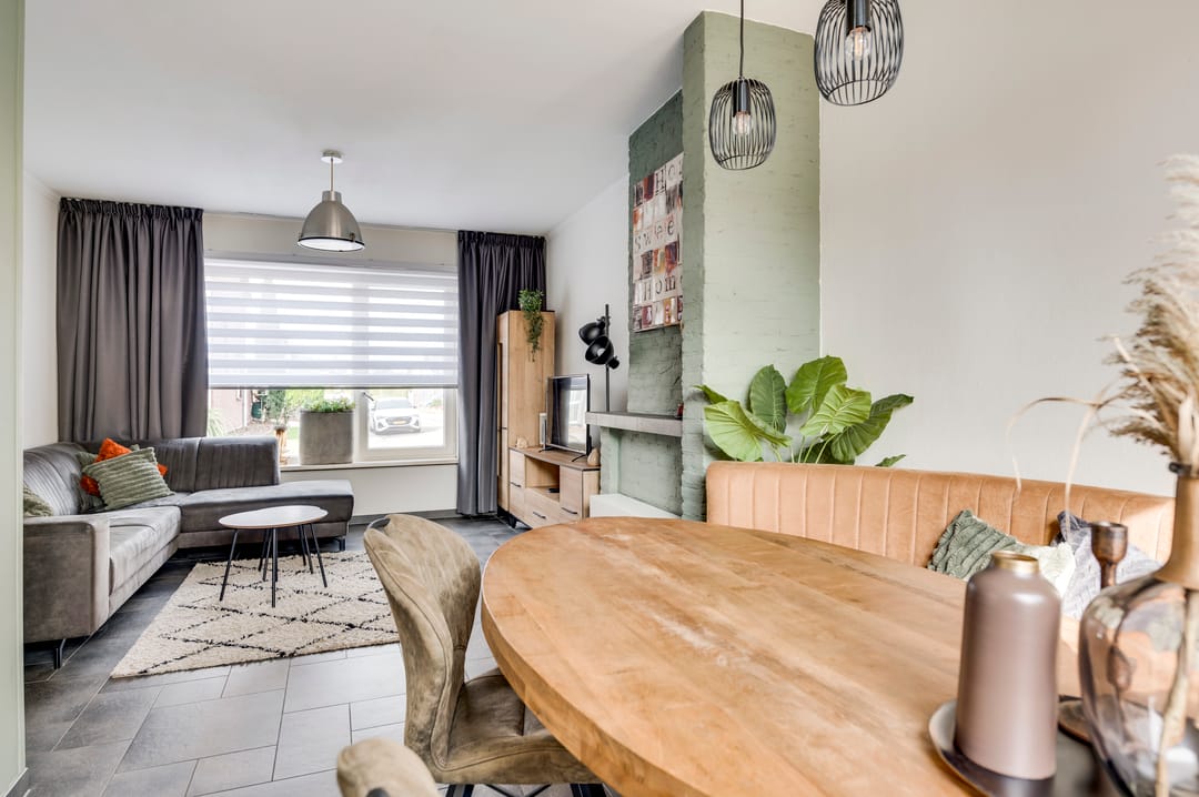 Foto 8 van van der Renneweg 26