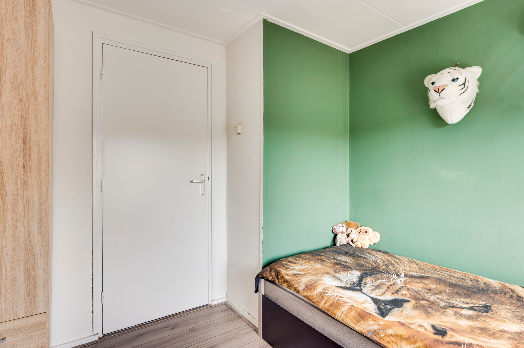 Foto 30 van van der Renneweg 26