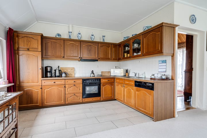 Photo 6 of Oranjekanaal N.Z. 24