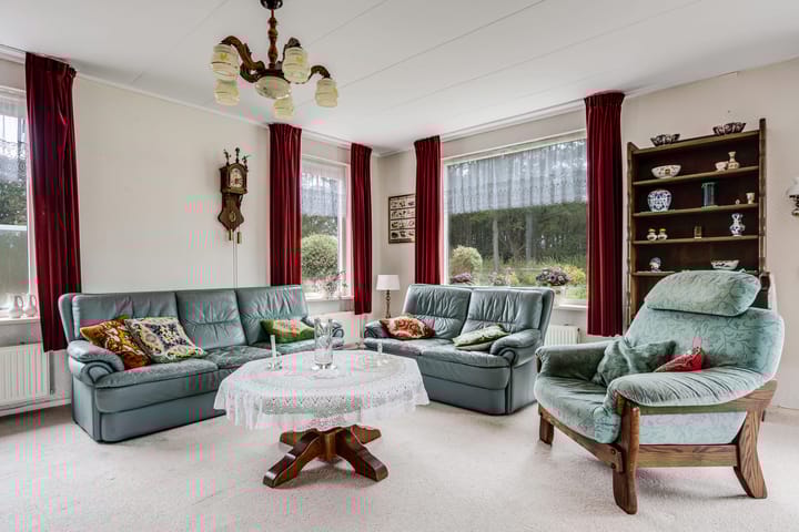 Photo 13 of Oranjekanaal N.Z. 24