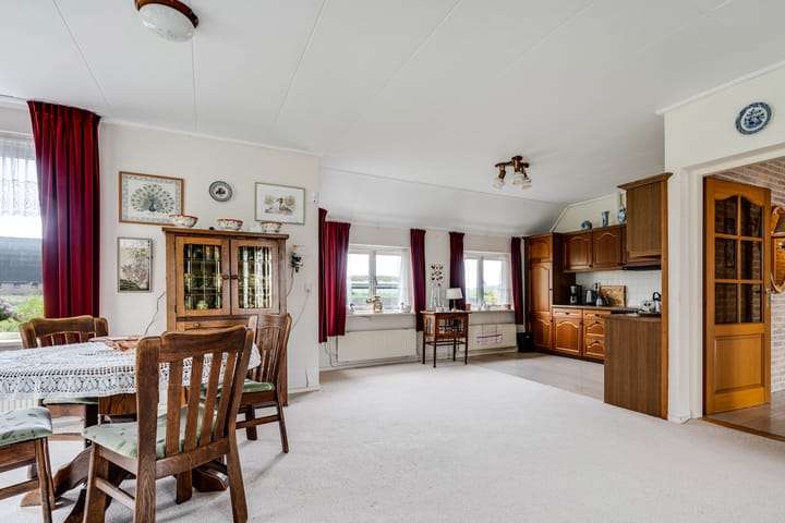 Photo 15 of Oranjekanaal N.Z. 24