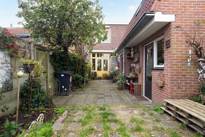 Bekijk foto 19 van St. Antoniusstraat 37