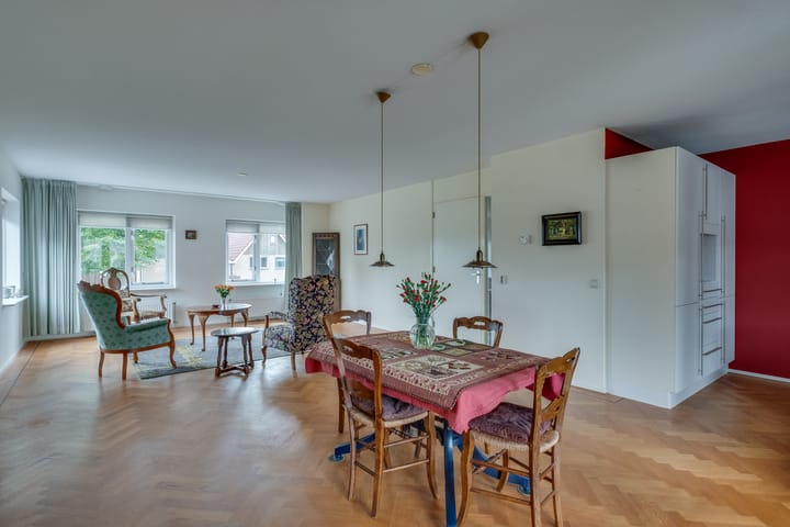 Foto 5 van Ruurloseweg 1-A