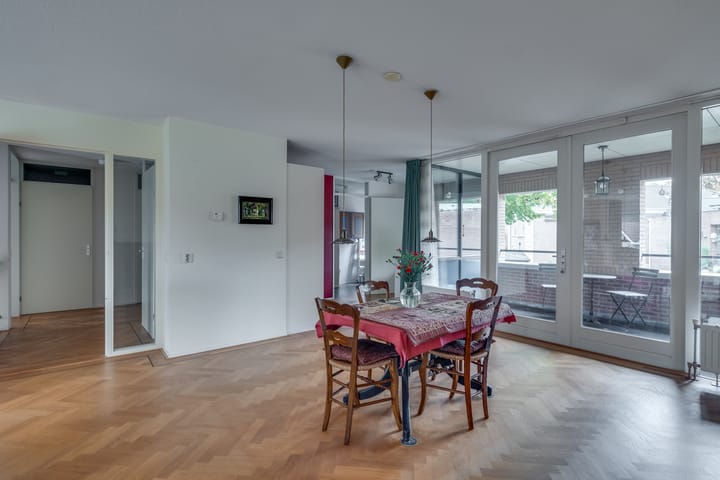 Foto 9 van Ruurloseweg 1-A