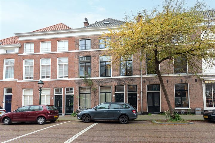 View photo 1 of Billitonstraat 1