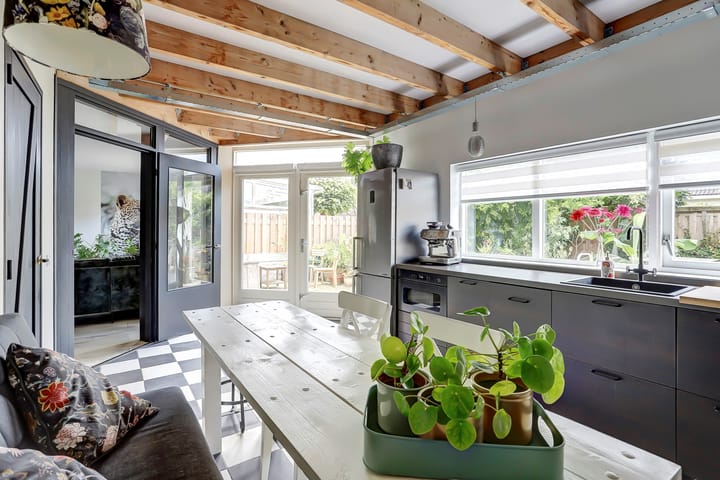 Foto 11 van F.J. Ebbensstraat 18