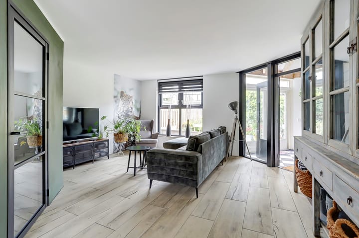 Foto 17 van F.J. Ebbensstraat 18