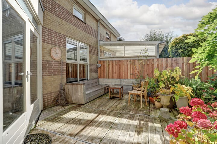 Foto 44 van F.J. Ebbensstraat 18