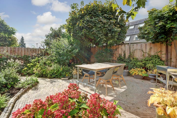 Foto 48 van F.J. Ebbensstraat 18