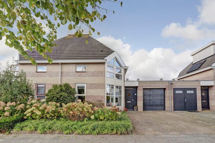 Foto 1 van F.J. Ebbensstraat 18