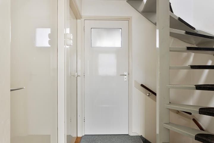 Photo 17 of Lindenlaan 68