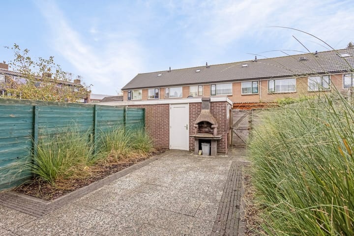 Photo 34 of Lindenlaan 68