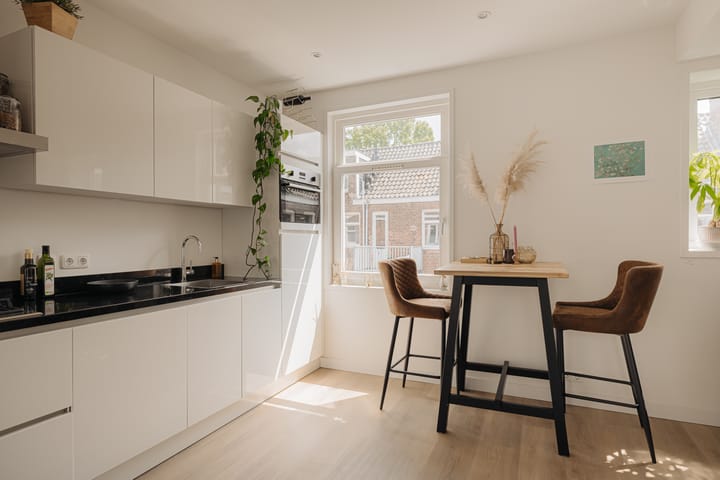 Foto 5 van Czaar Peterstraat 138-3