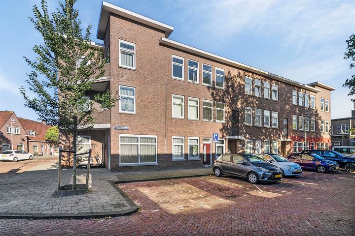 Bekijk foto 40 van Rosseelsstraat 127