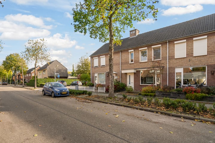 Bekijk foto 39 van Molenveldstraat 63