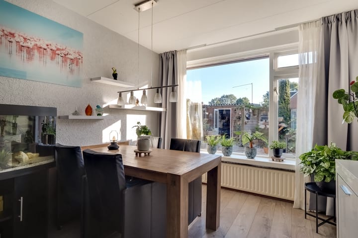 Foto 14 van Marsstraat 11