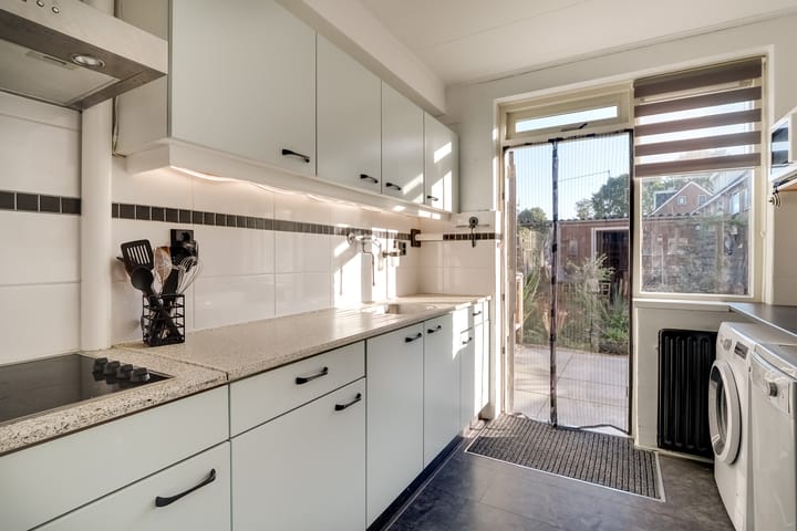 Foto 16 van Marsstraat 11