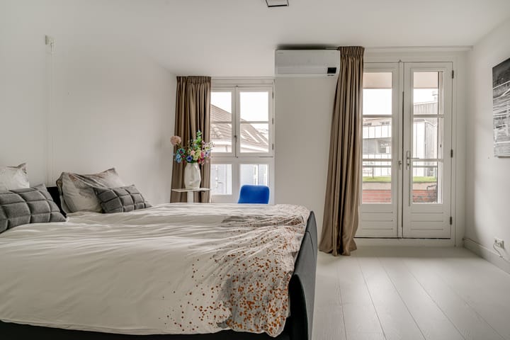 Foto 33 van Beekstraat 16-1