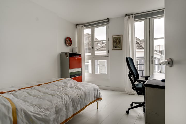 Foto 43 van Beekstraat 16-1