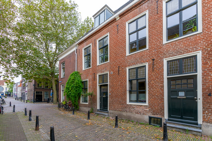 Bekijk foto 1 van Korte Lauwerstraat 2