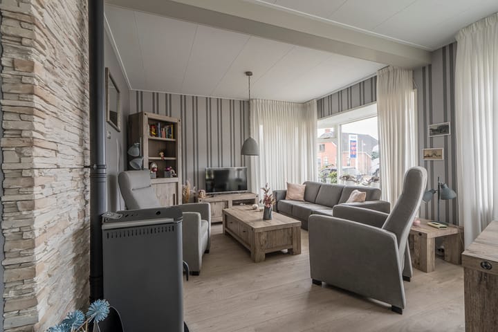 Foto 15 van Weenderstraat 8