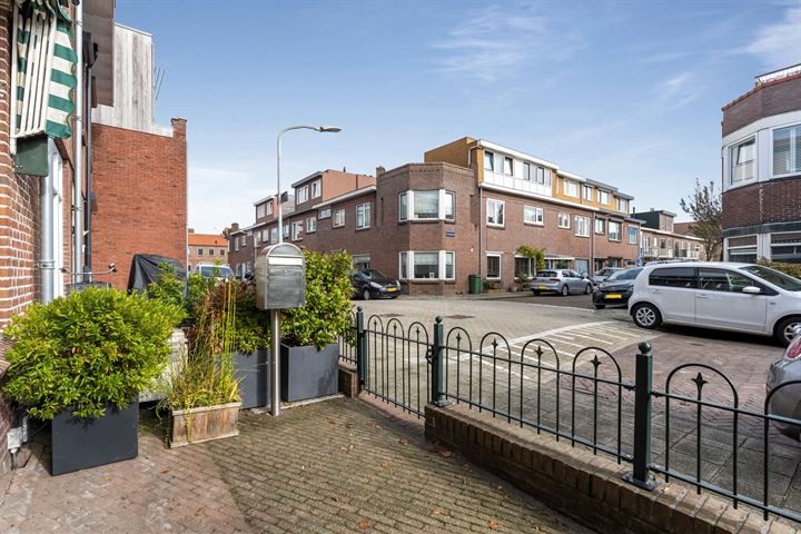 Bekijk foto 36 van Semarangstraat 17