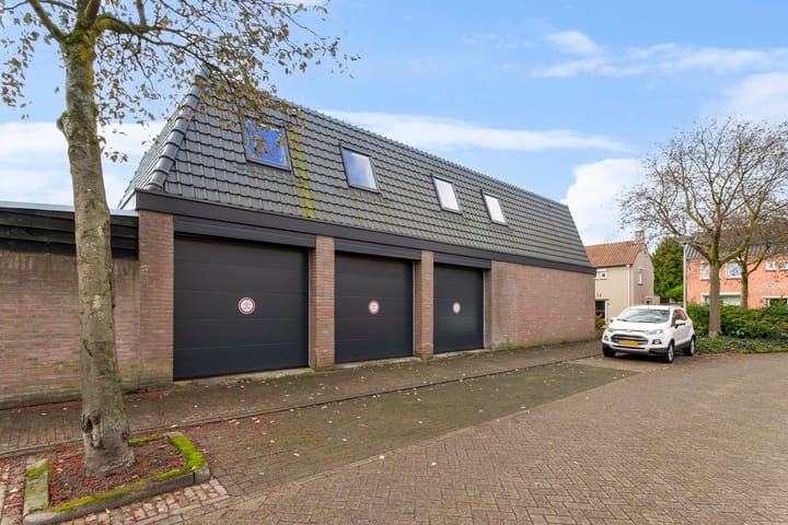 Foto 33 van van Boutershemstraat 8