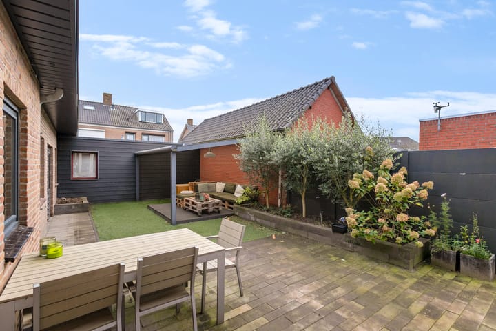 Foto 39 van van Boutershemstraat 8