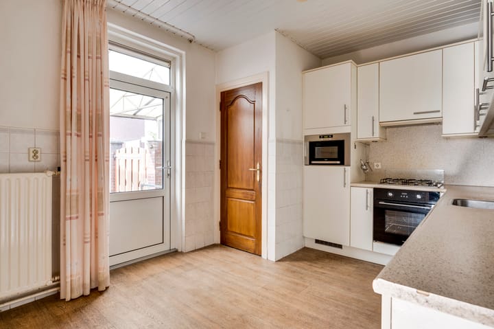 Foto 13 van Engelmanstraat 16