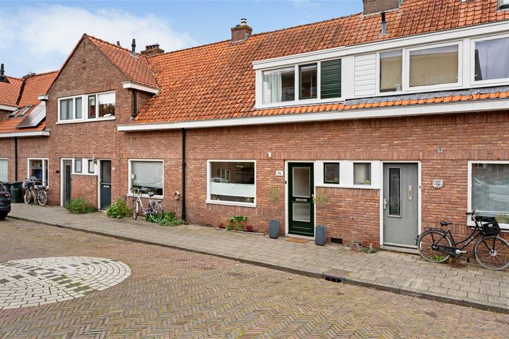 Bekijk foto 30 van De Ruyterstraat 74