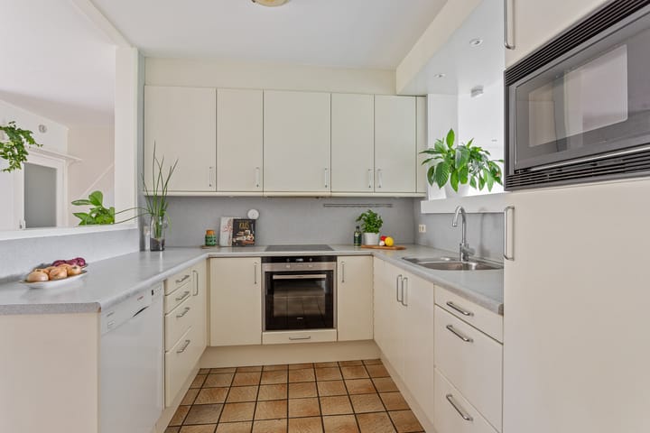 Foto 7 van Landsteinerstraat 8