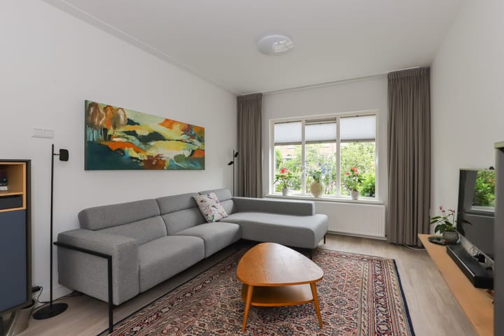 Foto 8 van Abeelstraat 10