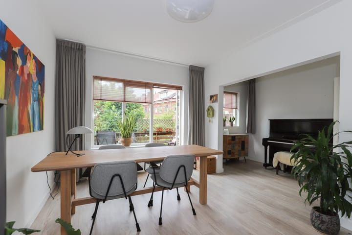 Foto 10 van Abeelstraat 10