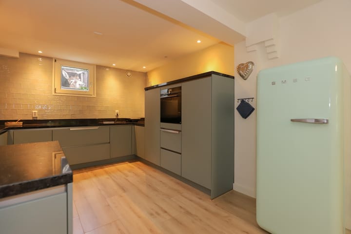 Foto 17 van Abeelstraat 10