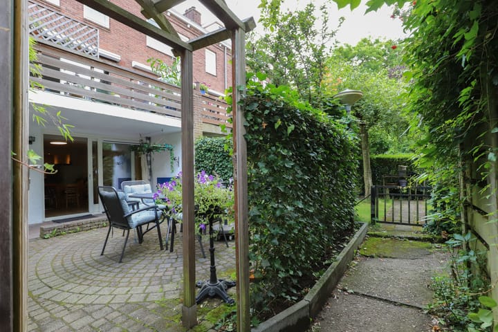 Foto 59 van Abeelstraat 10