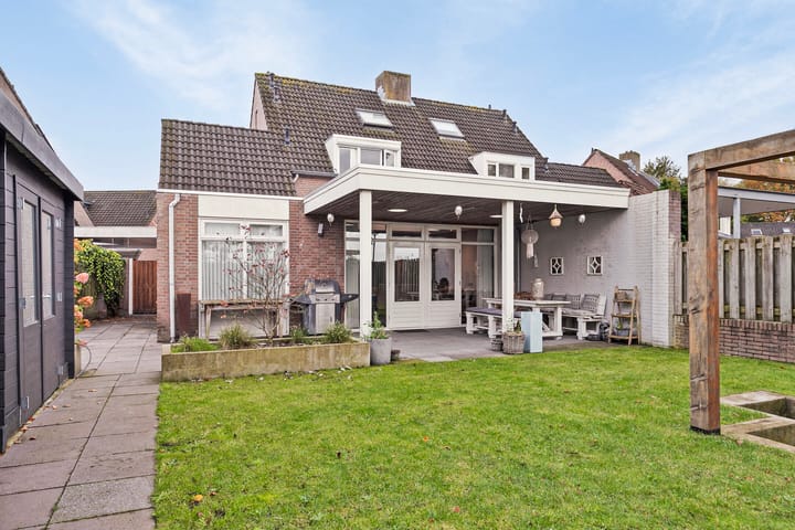 Foto 2 van Kalverekker 25