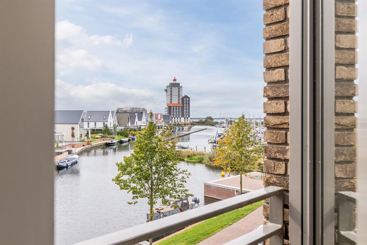 Bekijk foto 19 van Waterstadboulevard 208