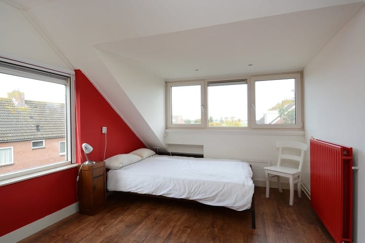 Foto 18 van Wethouder van Damlaan 46-A