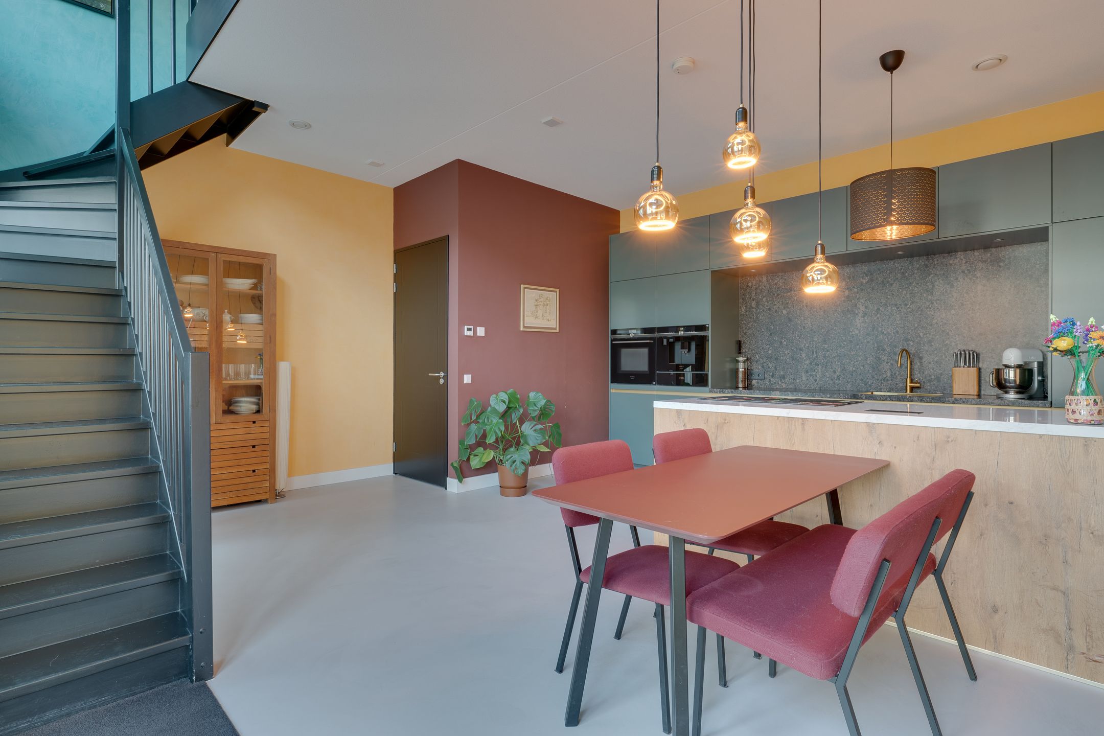 Foto 6 van Lapis Lazuli 8