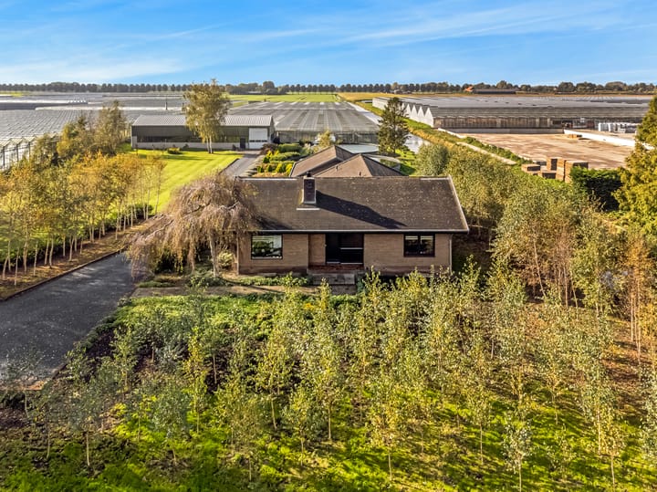 Photo 2 of Oosterlandweg 35