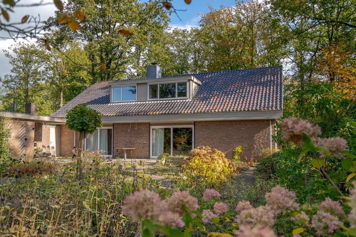 Photo 5 of Callenfelsweg 11