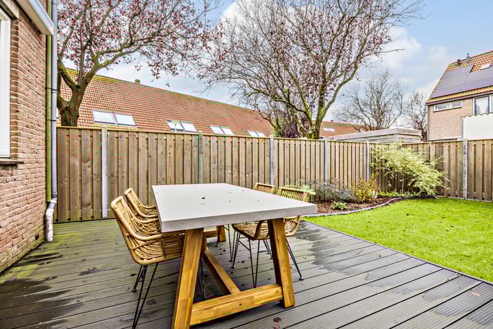 Foto 25 van Minerva 12