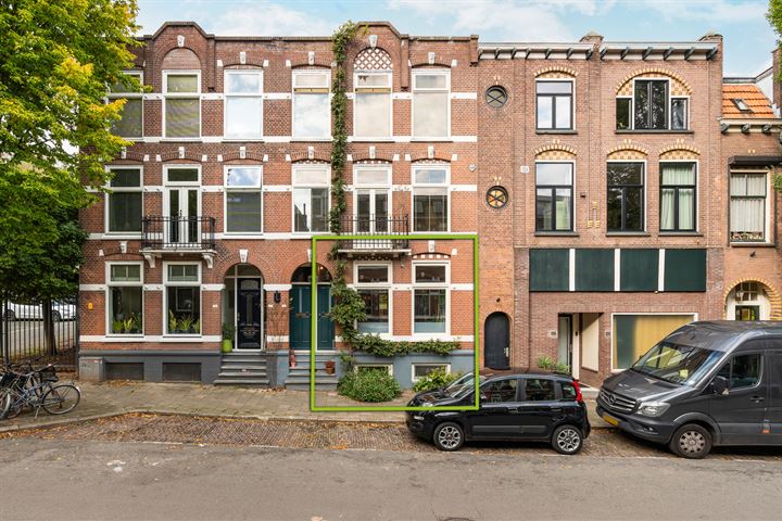 Bekijk foto van Alexanderstraat 43