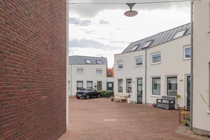 Foto 5 van Parallelweg 101-E