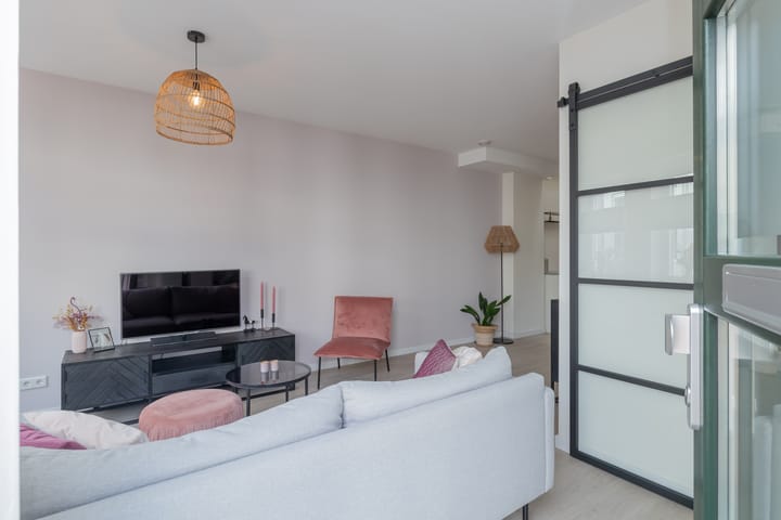 Foto 7 van Parallelweg 101-E