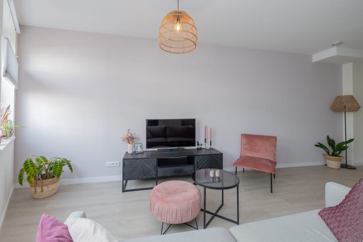 Foto 9 van Parallelweg 101-E