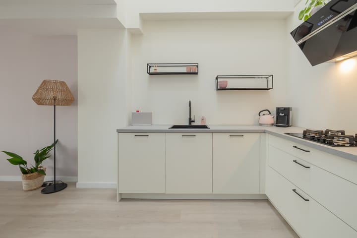 Foto 14 van Parallelweg 101-E