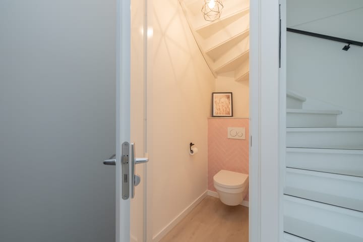 Foto 20 van Parallelweg 101-E