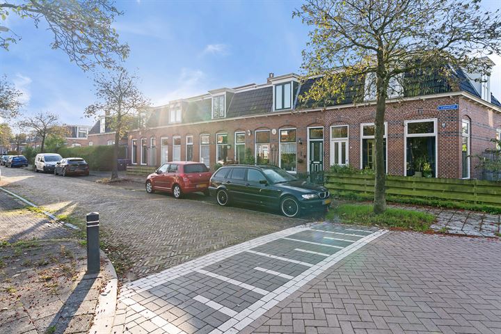 Bekijk foto 4 van Leliestraat 4